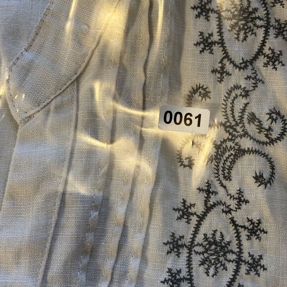 Vintage Carole Little XL Linen Sleeveless Button Front Blouse Black Embroidery - Picture 9 of 9